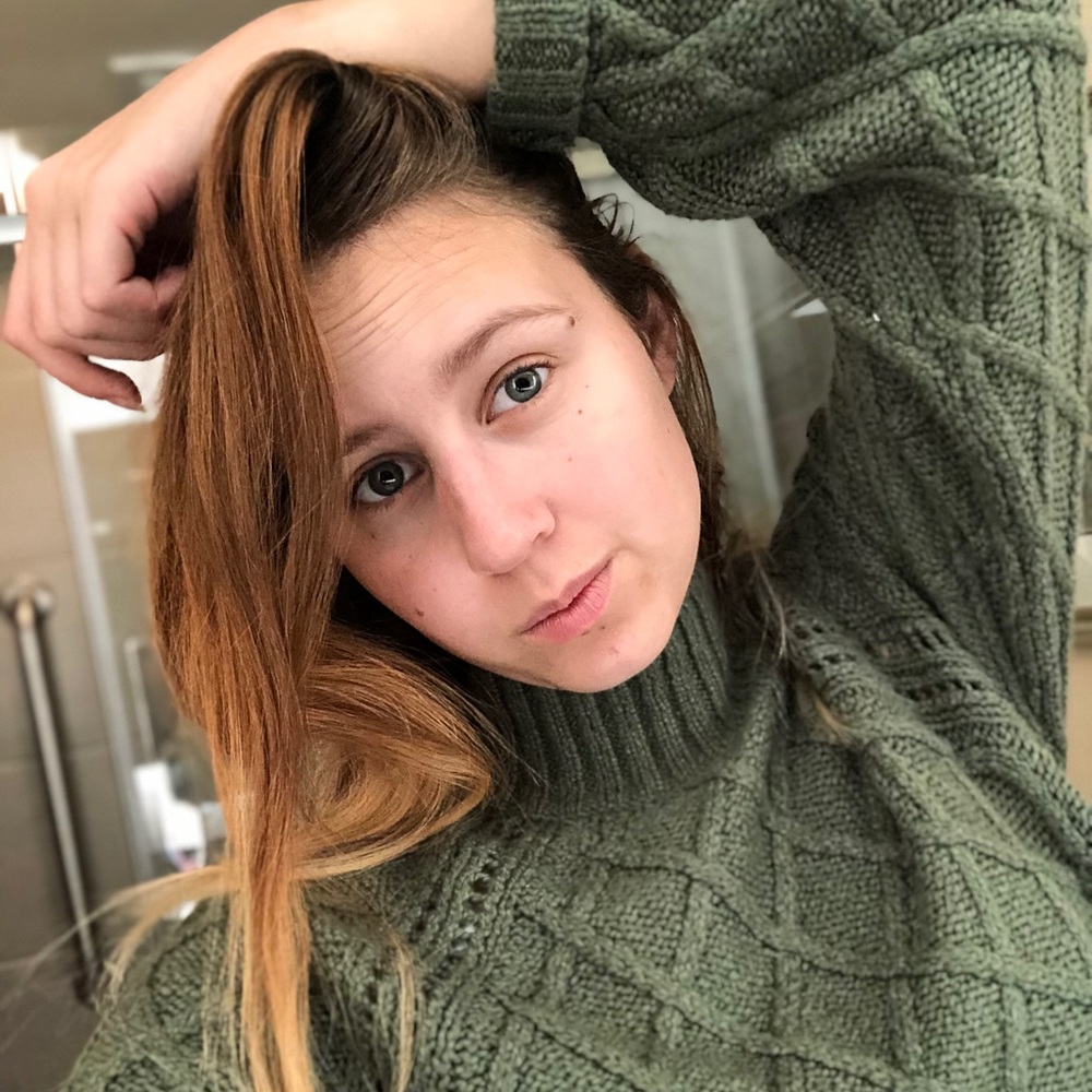 Meet your Posher, Jennifer